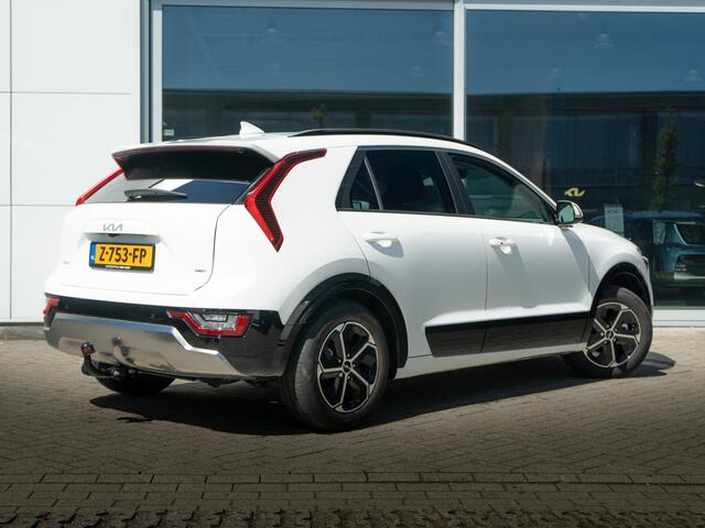 KIA Niro 1.6 GDi Hybrid DynamicPlusLine | Schuif/kantel dak| Stoel en stuurverwarming | Navigatie | Achteruitrijcamera |