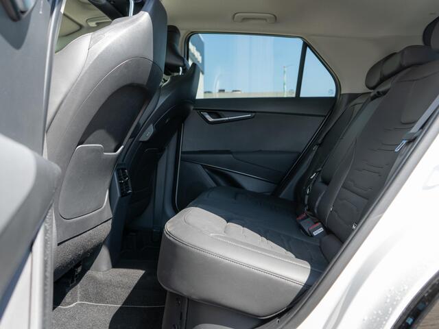 KIA Niro 1.6 GDi Hybrid DynamicPlusLine | Schuif/kantel dak| Stoel en stuurverwarming | Navigatie | Achteruitrijcamera |