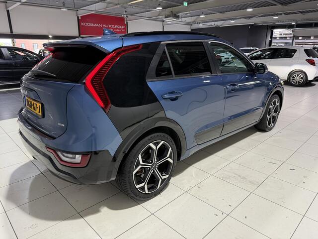 KIA Niro 1.6 GDi Hybrid Launch Edition 18 inch, Stoel en Stuur verwarming, Navigatie, Camera.