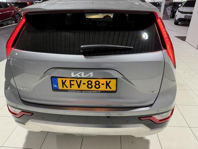KIA Niro 1.6 GDi Hybrid DynamicLine 18 inch, Apple Carplay/Android Auto, Navigatie, Camera.
