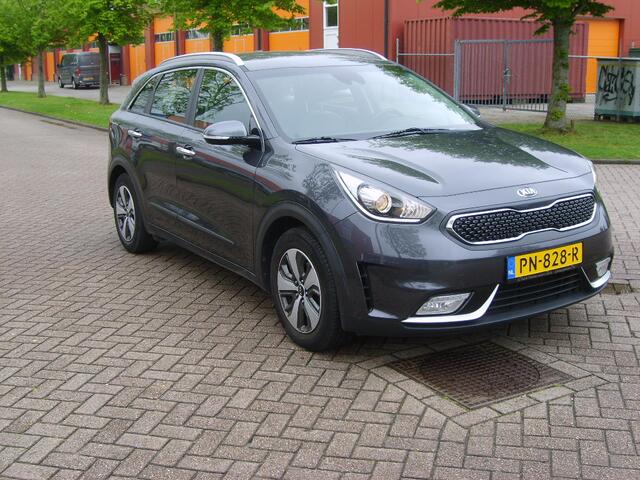 KIA Niro 1.6 GDi Hybrid DynamicLine Automaat