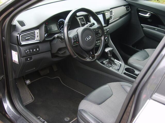 KIA Niro 1.6 GDi Hybrid DynamicLine Automaat
