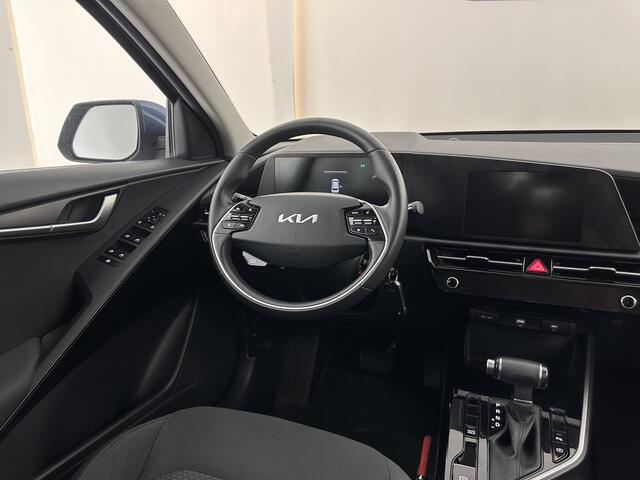 KIA Niro 1.6 GDi Hybrid ComfortLine (INCL.BTW) Aut. *ADAPTIVE-CRUISE | DIGI-COCKPIT | CARPLAY | CAMERA | COMFORTSEATS | DAB | ECC | PDC | CRUISE | 16''ALU | TOWBAR*