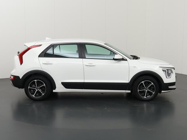 KIA Niro 1.6 GDi Hybrid ComfortLine | Trekhaak | Parkeercamera | Cruise Control Adaptief | Navigatie via Carplay |