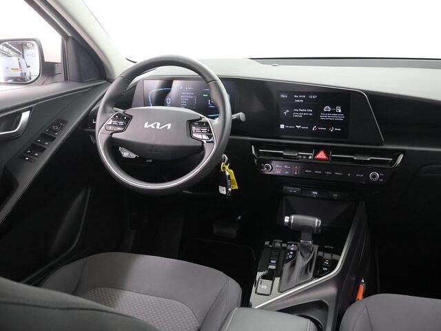 KIA Niro 1.6 GDi Hybrid ComfortLine | Trekhaak | Parkeercamera | Cruise Control Adaptief | Navigatie via Carplay |
