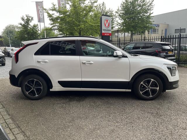 KIA Niro 1.6 GDi Hybrid DynamicPlusLine // DODEHOEK // ADAPT. CRUISE // ELEK. ACHTERKLEP // NAVI+CARPLAY // CAMERA // KEYLESS //