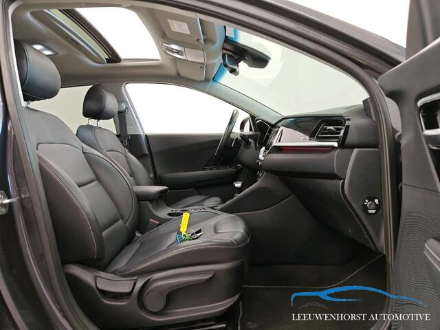 KIA Niro 1.6 GDi Hybrid ExecutiveLine, camera, leer, schuif/kanteldak, afneembare trekhaak, NL- dealerauto