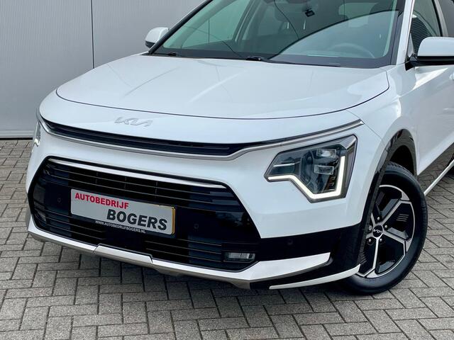 KIA Niro 1.6 GDi Hybrid DynamicPlusLine Navigatie, Schuifdak, Leder, LED, Head Up Display, Adaptive Cruisencontrol, Stoel/Stuurverwarming