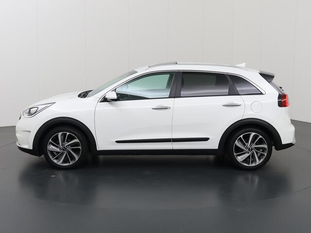 KIA Niro 1.6 GDi Hybrid Design Edition | Trekhaak | Panoramadak | Stoel/Stuurwielverwarming | Navigatie | Climate Control |