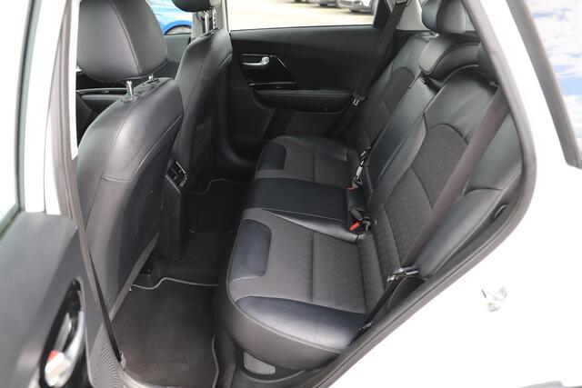 KIA Niro 1.6 GDi Hybrid DynamicLine Navigatie Achteruitrijcamera Half Leder Carplay Adaptive Cruise Rijstrooksensor