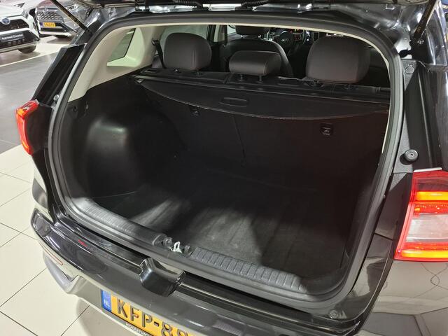 KIA Niro 1.6 GDi Hybrid DynamicLine 18 Inch, Apple Carplay/Android Auto, Navigatie, Camera.