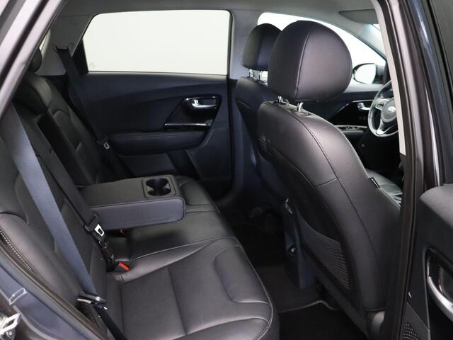 KIA Niro 1.6 GDi Hybrid ExecutiveLine | Schuif/Kanteldak | Lederen Bekleding | Stoelverwarming | All Season Banden |