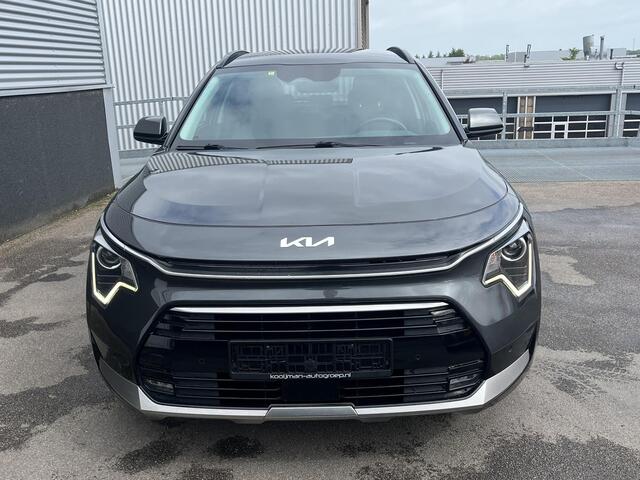 KIA Niro 1.6 GDi Hybrid DynamicLine Navigatie, Parkeersensoren, Achteruitrijcamera, 18" LMV, Adaptieve cruise control, Privacy glass