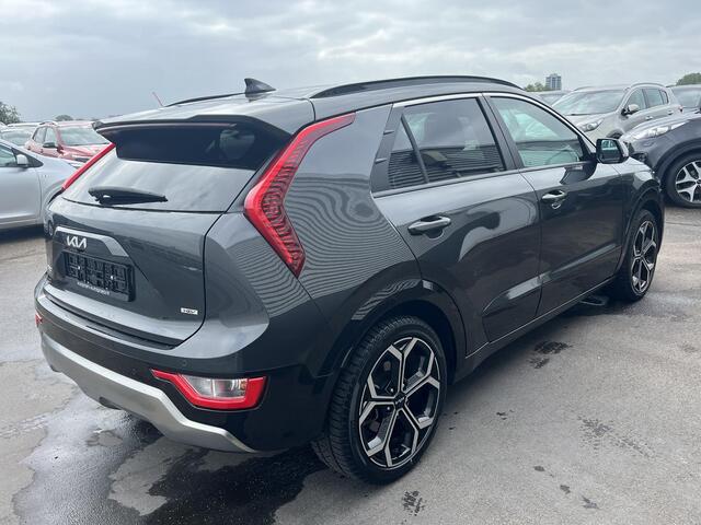 KIA Niro 1.6 GDi Hybrid DynamicLine Navigatie, Parkeersensoren, Achteruitrijcamera, 18" LMV, Adaptieve cruise control, Privacy glass