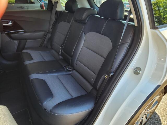 KIA Niro 1.6 Hybrid, DynamicLine, ClimaTrekhaakCruiseAndroid/AppleNavi