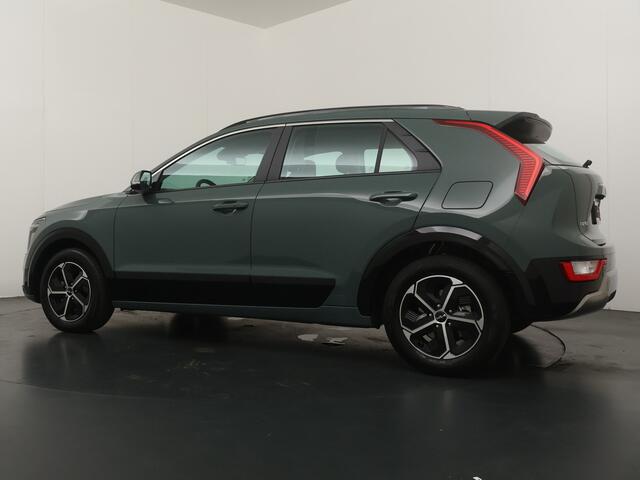 KIA Niro 1.6 GDi Hybrid DynamicLine - Navigatie - achteruitrijcamera - Virena Zekerheidspakket 895 ,- BOVAG Garantie - Fabrieksgarantie t/m 22-03-2032 -