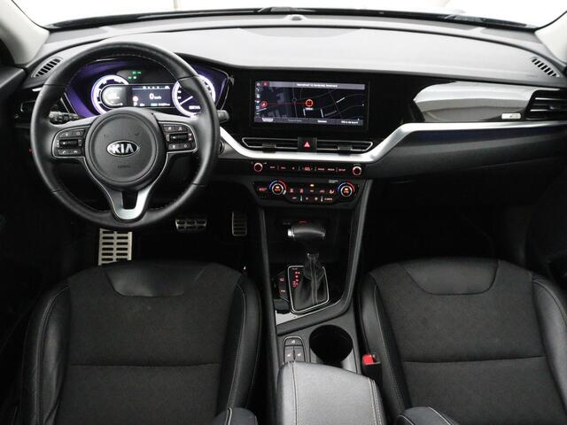 KIA Niro 1.6 GDi Hybrid DynamicPlusLine | Stoelverwarming | Half leder | Adaptive cruise | Carplay | Camera | Navigatie | Stuurverwarming | Keyless | Side Assist | Navigatie | Climate control | Bluetooth