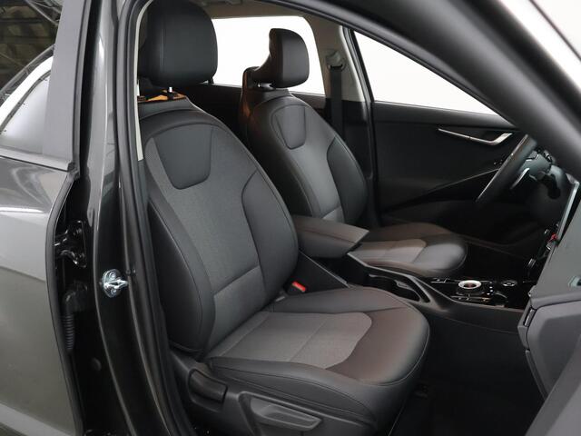 KIA Niro 1.6 GDi PHEV DynamicPlusLine Edition | 18" lichtmetalen velgen | Elektrisch verstelbare bestuurdersstoel | Stoel/Stuurwielverwarming | LED Koplampen | Elektrisch bedienbare achterklep |