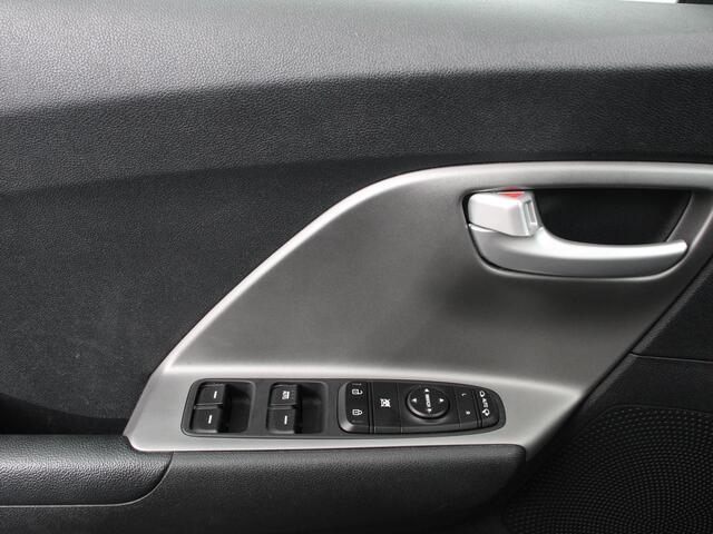 KIA Niro 1.6 GDi PHEV Hybrid DynamicPlusLine Climate control Cruise control Lichtmetalen velgen Led Navigatie Parkeersensoren Camera Apple Carplay/ Android auto Trekhaak