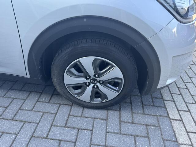 KIA Niro 1.6 GDi Hybrid BusinessLine