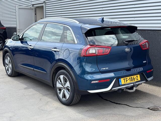 KIA Niro 1.6 GDi Hybrid DynamicLine Trekhaak, Volledig dealeronderhouden, Navigatie, Achteruitrijcamera, Cruise control, Climate control, Parkeersensoren