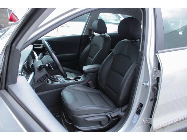KIA Niro 1.6 GDi PHEV DynamicPlusLine |trekhaak|dealer onderhouden|parkeersensoren|JBL|keyless|