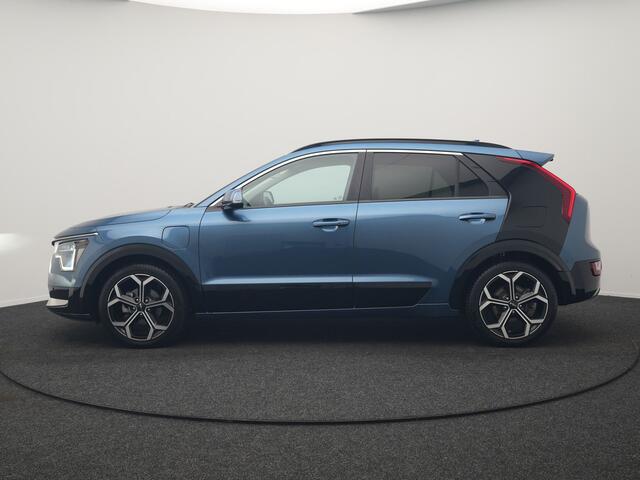 KIA Niro 1.6 GDi DynamicLine PHEV 182pk Dealer O.H. | Adaptive Cruise | Camera | Harman / Kardon | Lederen Sportstoelen & Stuur Verwarmd | Keyless | Blis | Sfeerverlichting | Apple Carplay | Navigatie | DAB | Plug In Hybrid |