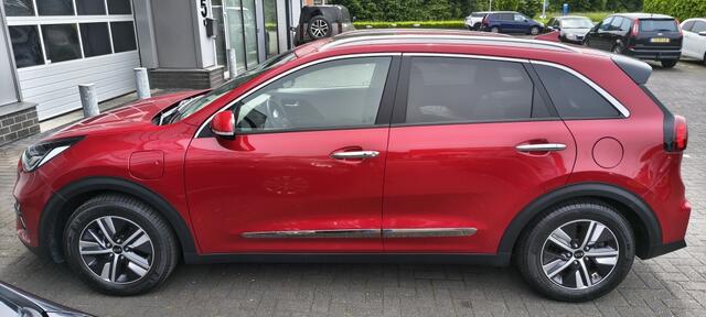 KIA Niro 1.6 Plug-in Hybrid Spirit; Full Options; Trekhaak; Winterbanden