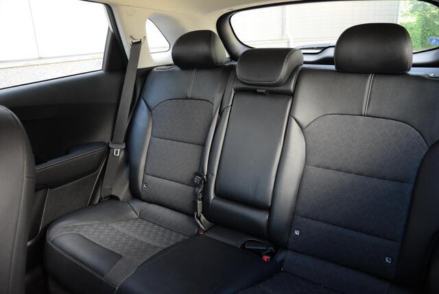KIA Niro 1.6 GDi Hybrid DynamicLine | Dealer onderhouden | Trekhaak | Automaat |