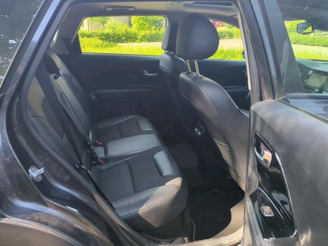 KIA Niro 1.6 GDi Hybrid ExecutiveLine NL-AUTO |TREKHAAK | NAVI |SCHUIFDAK