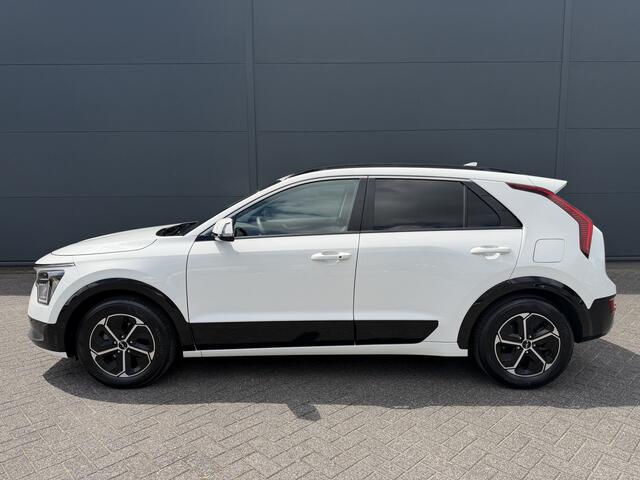 KIA Niro 1.6 GDi Hybrid Dynamic (Stoel-/-stuurverwarming - Camera - Keyless Entry - LED - Adaptieve Cruise Controle - Automatische Airco - Apple Carplay - Navigatie)