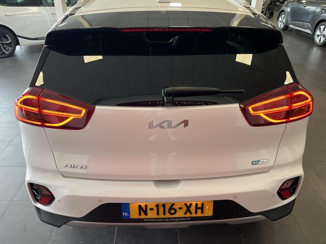 KIA Niro 1.6 GDi Hybrid DynamicPlusLine zeer Luxe, Trekhaak, 18"