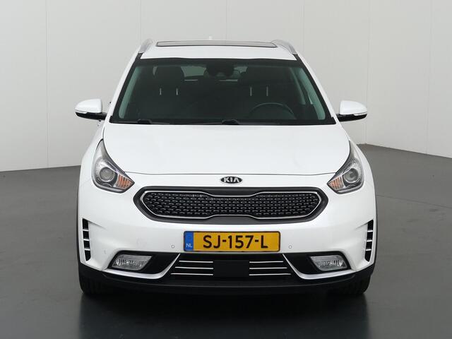 KIA Niro 1.6 GDi Hybrid ExecutiveLine | Lederen Bekleding | JBL Audio | Stoelventilatie | Dodehoek detectie | Stoel/Stuurwielverwarming