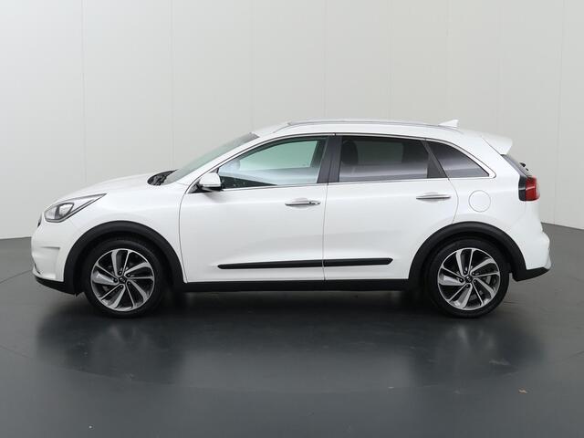 KIA Niro 1.6 GDi Hybrid ExecutiveLine | Lederen Bekleding | JBL Audio | Stoelventilatie | Dodehoek detectie | Stoel/Stuurwielverwarming
