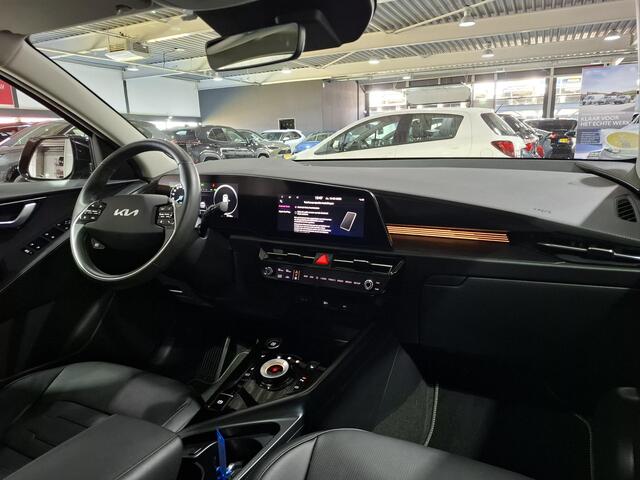 KIA Niro 1.6 GDi Hybrid DynamicPlusLine Stoel en Stuur verwarming, Schuif kantel dak, Apple Carplay/Android Auto, Navigatie, Camera.
