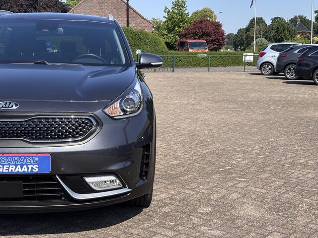 KIA Niro 1.6 GDi Hybrid ExecutiveLine | Stoelventilatie, Stoelverwarming V+A, Dodehoekdetectie, Elektr. stoelen, Leer, Adapt. Cruise Control, Parkeersensoren V+A & Camera, Keyless, zeer luxe!