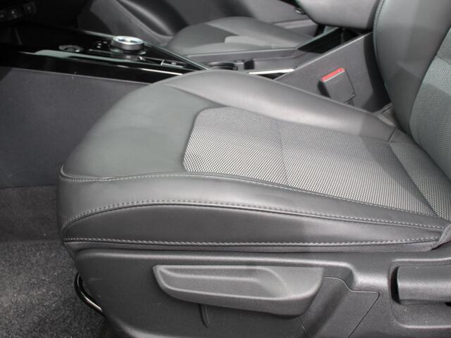 KIA Niro 1.6 GDi Hybrid DynamicLine DEMO ! Navigatie Apple Carplay Android Auto Camera Parkeersensoren Adaptive Cruise Control Dodehoekdetectie Climate Control Lichtmetalen velgen