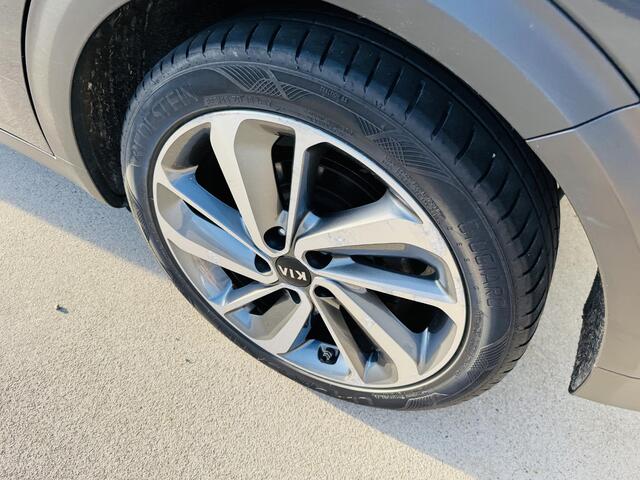 KIA Niro 1.6 GDi Hybrid ExecutiveLine Trekhaak | JBL | Memoryseat | DAB+ | Privacyglass
