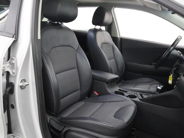KIA Niro 1.6 GDi Hybrid Edition | Trekhaak | Panoramadak | Stoel/Stuurwielverwarming | Climate Control|
