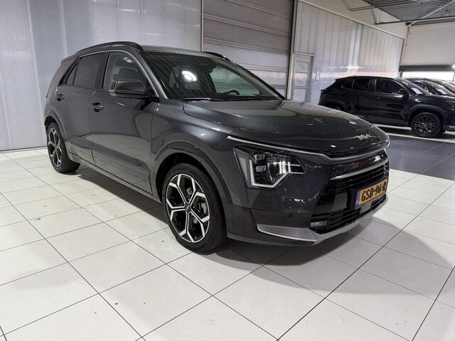 KIA Niro 1.6 GDi Hybrid ExecutiveLine Stoel en Stuur verwarming, Schuif kantel dak, elektrisch verstelbare bestuurdersstoel met geheugen, Apple Carplay/Android Auto.