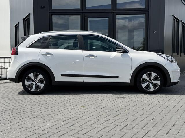 KIA Niro 1.6 GDi Hybrid First Edition Leer | Navi | Camera | Nw onderhoud