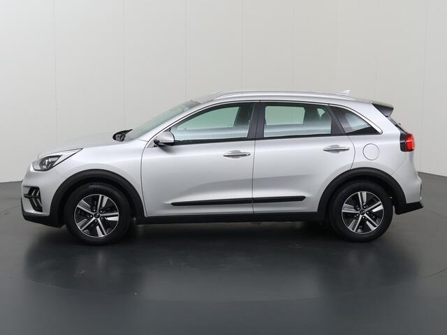 KIA Niro 1.6 GDi Hybrid DynamicLine | Apple Carplay/Android Auto | Achteruitrijcamera | Half-lederen bekleding | DAB | Cruise control adaptief |