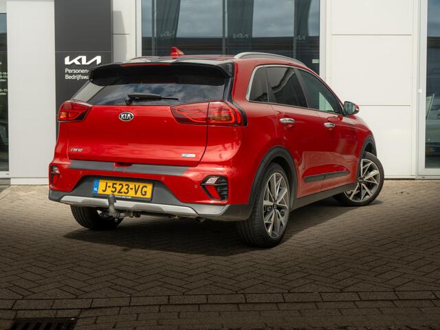 KIA Niro 1.6 GDi Hybrid DynamicPlusLine | Stoel en stuurverwarming| Navigatie | Achteruitrijcamera | Trekhaak |