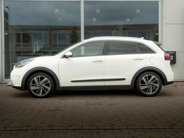 KIA Niro 1.6 GDi Hybrid ExecutiveLine | Trekhaak | Navigatie | Stoel en stuurverwarming |