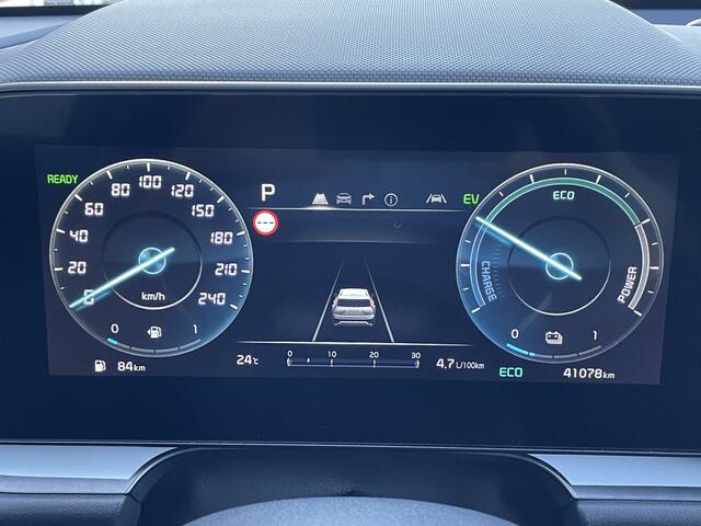 KIA Niro 1.6 GDi Hybrid ExecutiveLine Navigatie, Leder, 18"Lm, LED, Afn.Trekhaak, Stoel/Stuurverwarming, Head Up Display