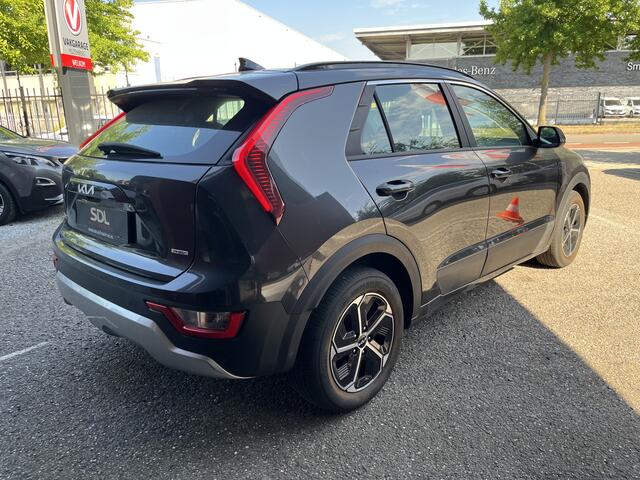KIA Niro 1.6 GDi Hybrid DynamicLine // ADAPT. CRUISE // LED // CAMERA+SENSOREN // NAVI+CARPLAY // STUUR+STOELVERWARMING //