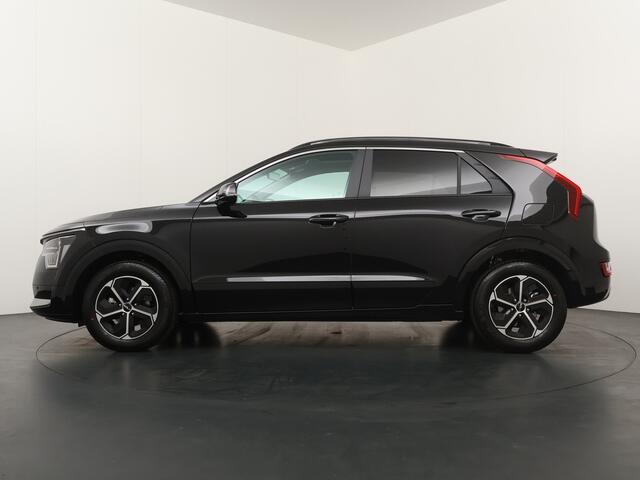 KIA Niro 1.6 GDi Hybrid DynamicPlusLine - Adaptive cruise control - Stoel/Stuurverwarming - Head-up display - Schuif/kanteldak - Automatische achterklep - Achteruitrij camera - LED koplampen Fabrieksgarantie t/m 28-06-2032