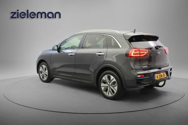 KIA Niro E-Niro DynamicPlusLine 64 kWh 3 Fase - Carplay, Camera, Stoelverw. Trekhaak, Dakraam. SOH 99%