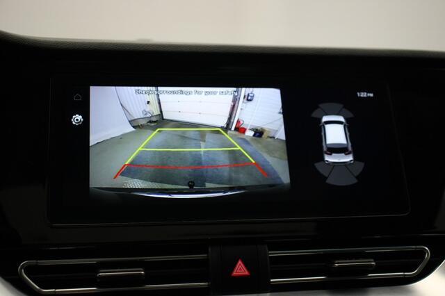 KIA Niro E-Niro DynamicPlusLine 64 kWh 3 Fase - Carplay, Camera, Stoelverw. Trekhaak, Dakraam. SOH 99%