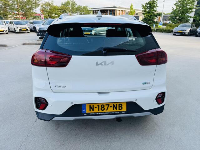 KIA Niro 1.6 GDi Hybrid DynamicLine NW door ons geleverd & Onderhouden ! Mooie kmstand !